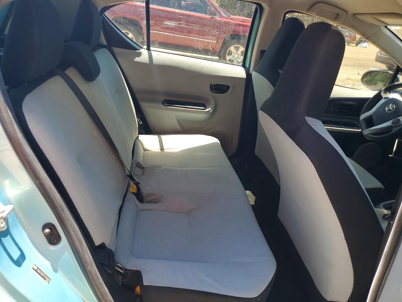 2012 TOYOTA PRIUS C ONE photo 19