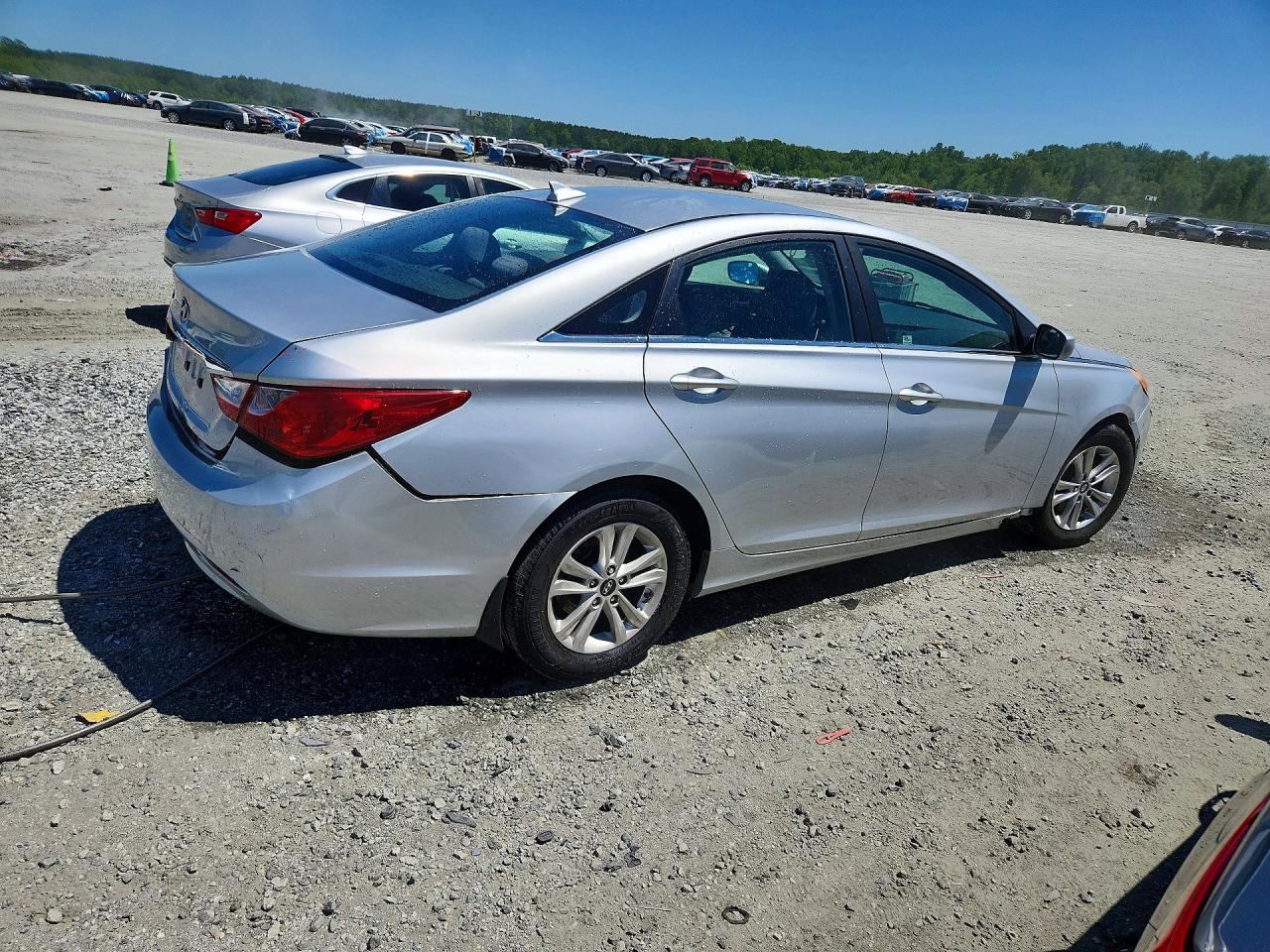 2013 HYUNDAI SONATA GLS photo 5
