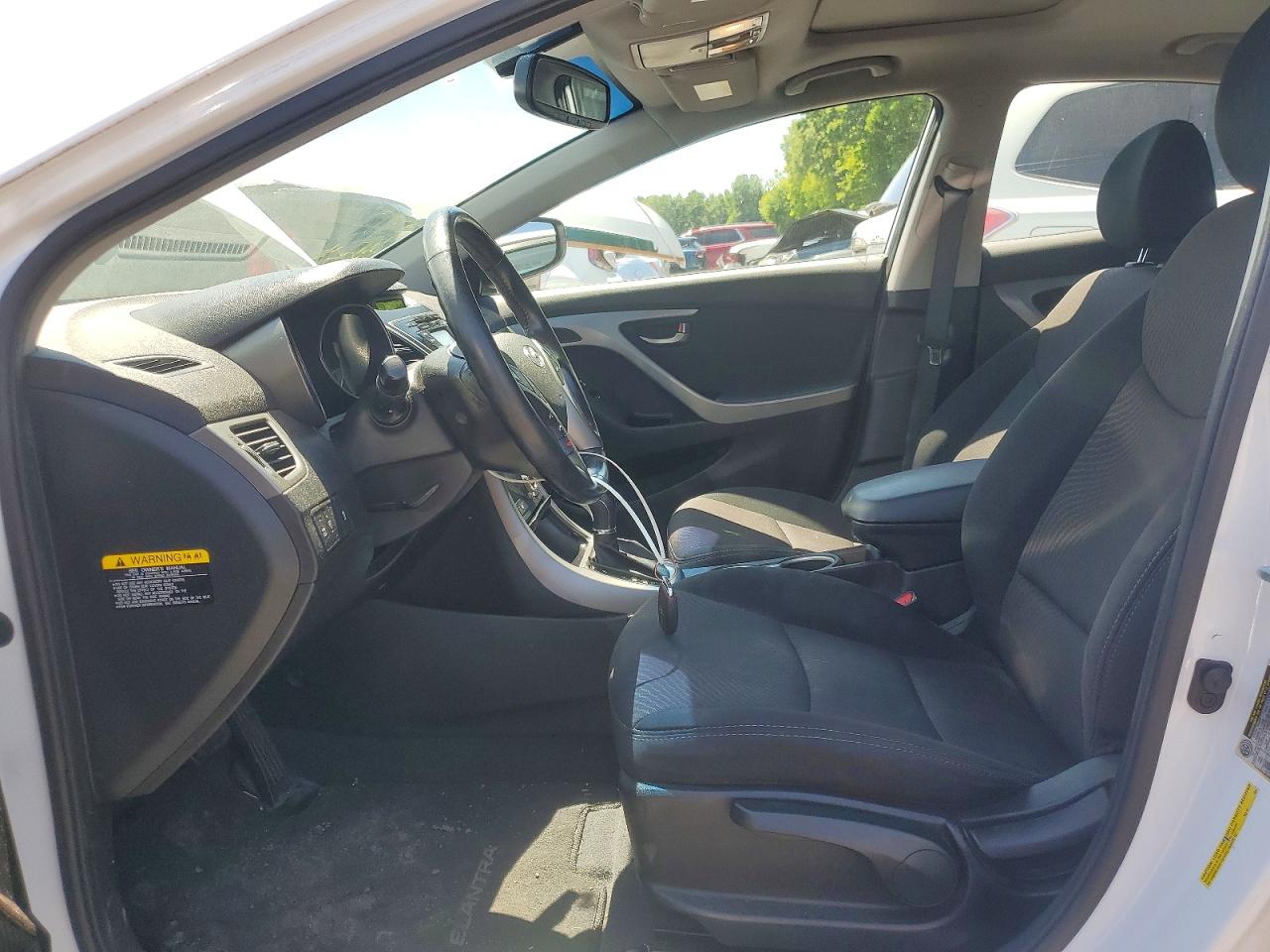2016 HYUNDAI ELANTRA VALUE EDITION photo 13