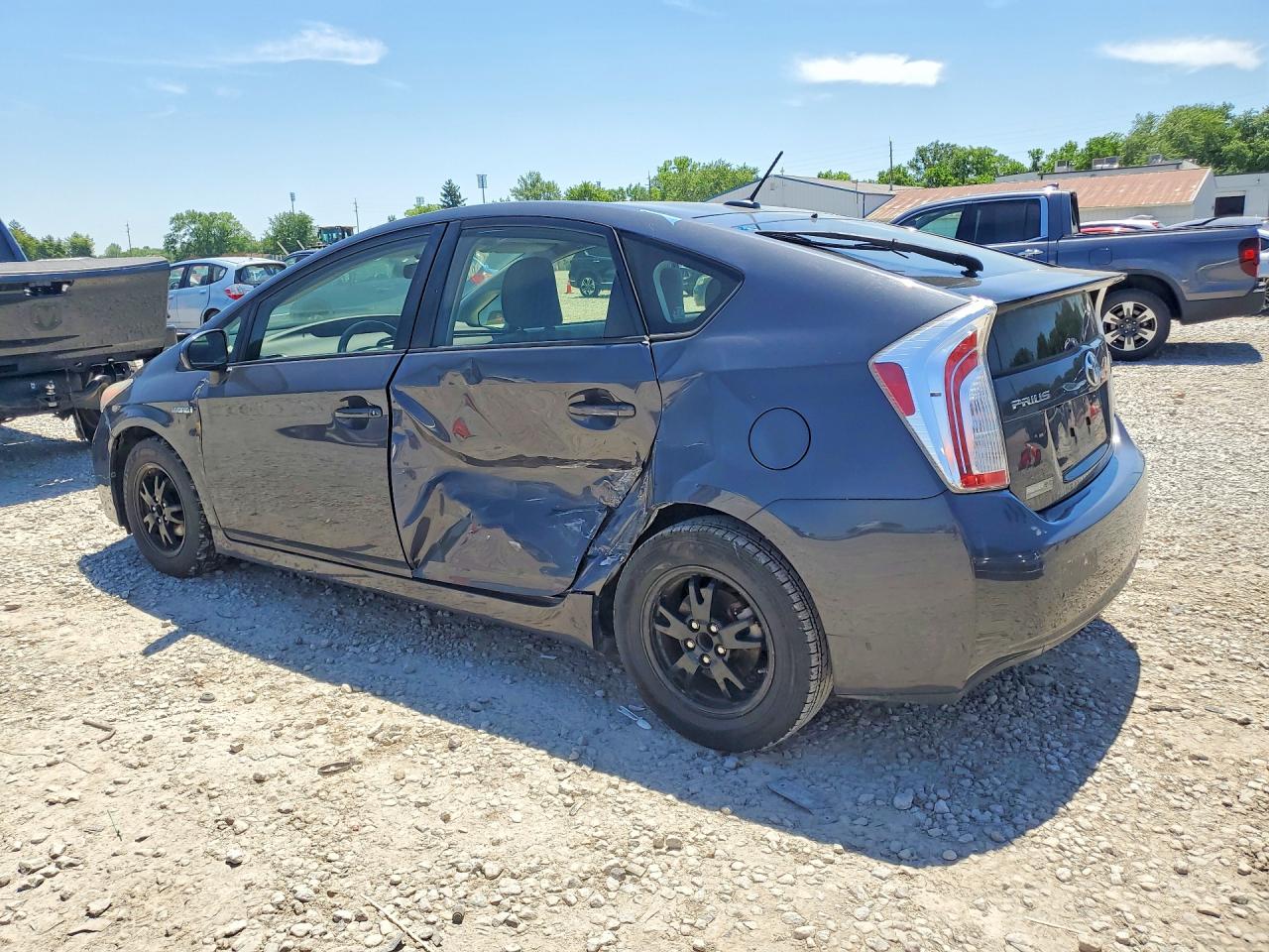 2012 TOYOTA PRIUS THREE photo 3