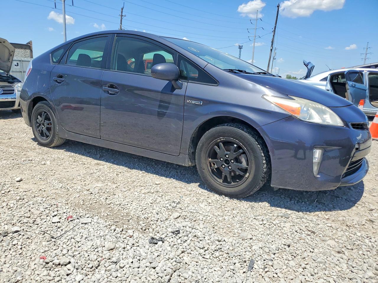 2012 TOYOTA PRIUS THREE photo 7