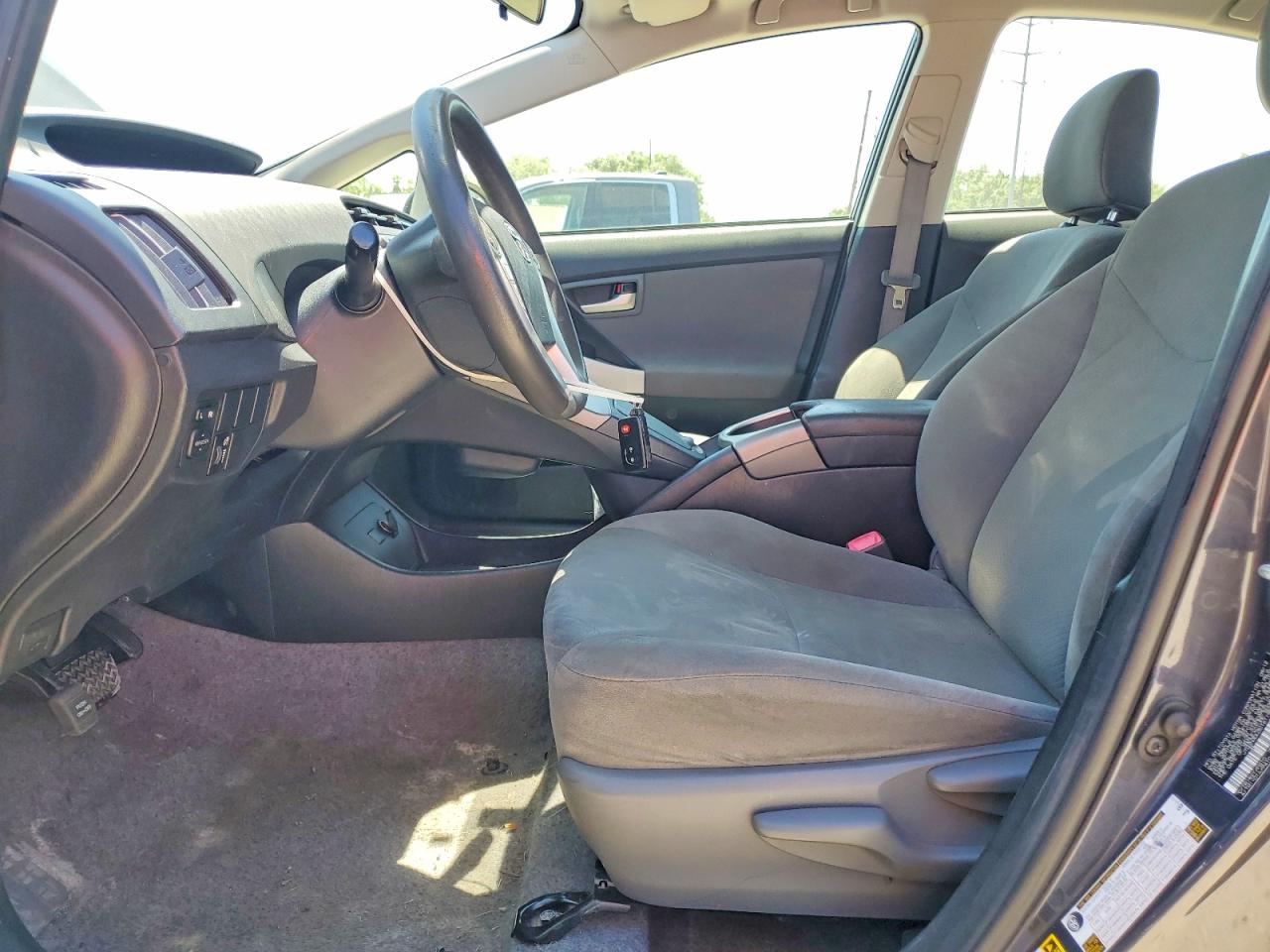 2012 TOYOTA PRIUS THREE photo 13