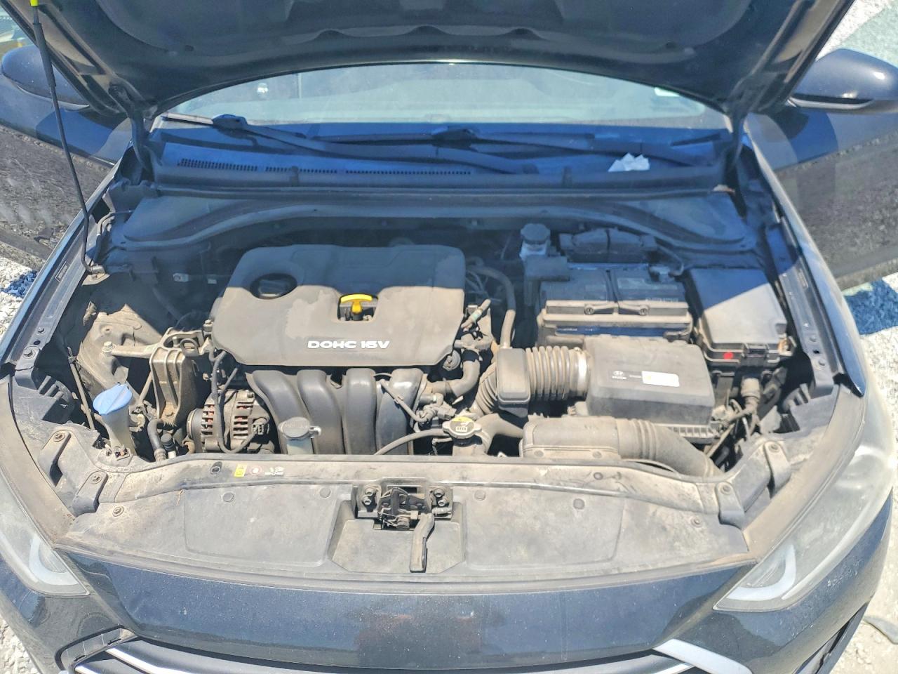 2018 HYUNDAI ELANTRA SEL photo 11