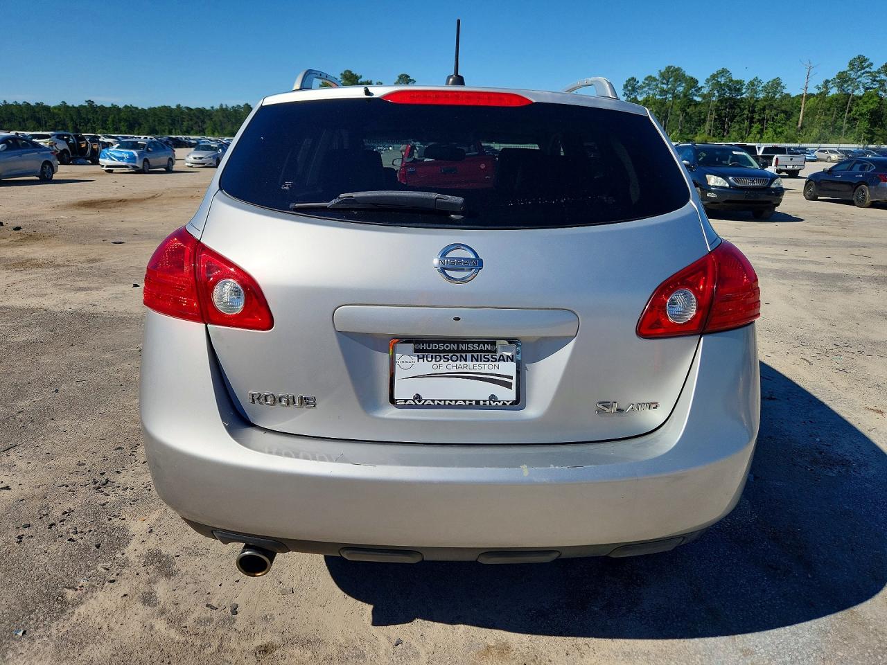 2009 NISSAN ROGUE S photo 11