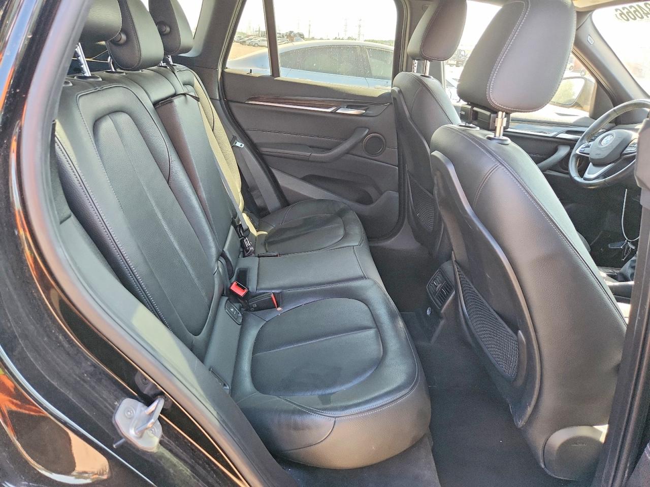2016 BMW X1 XDRIVE28I photo 19
