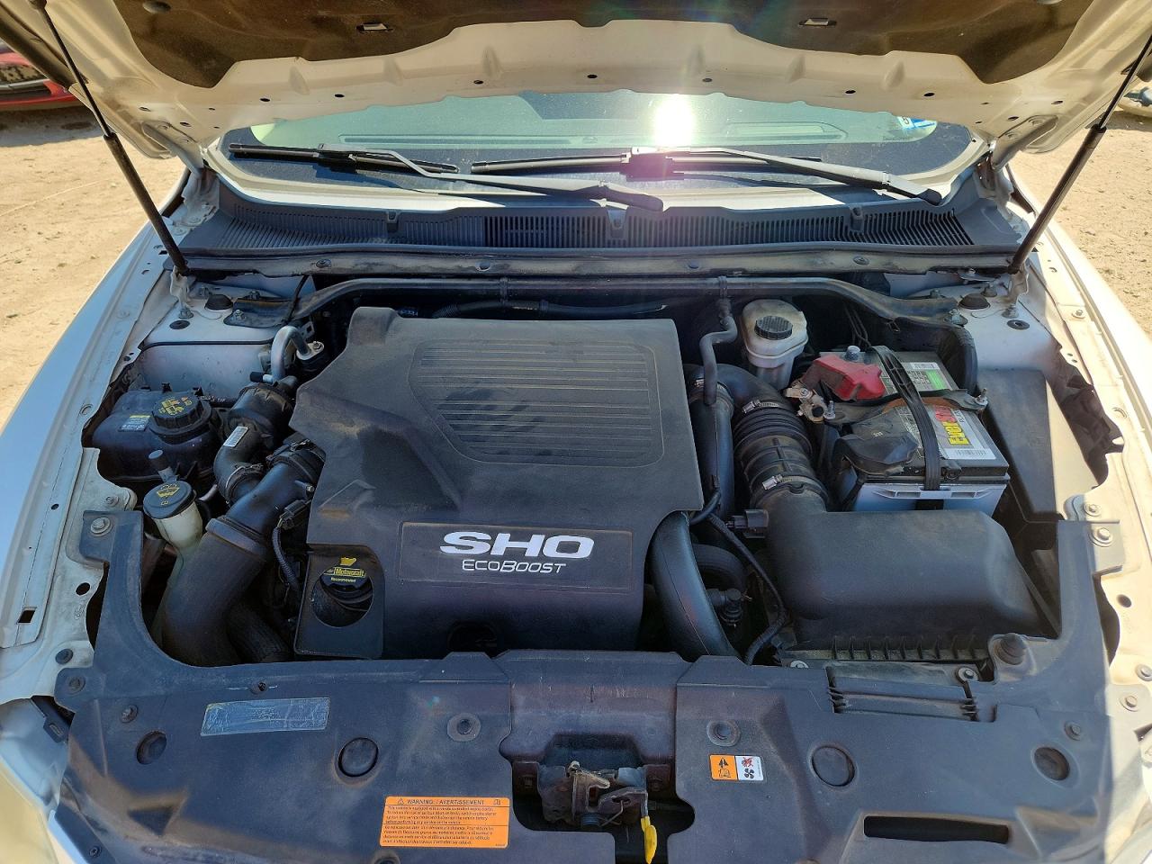 2011 FORD TAURUS SHO photo 31
