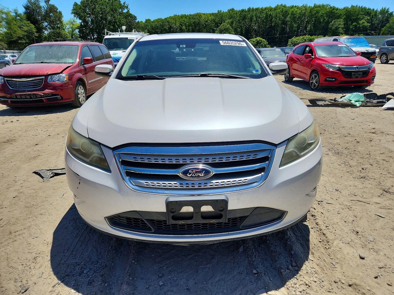 2011 FORD TAURUS SHO photo 13