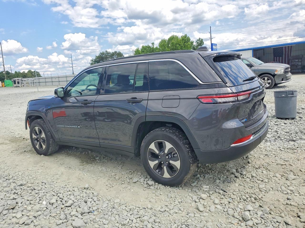 2024 JEEP GRAND CHEROKEE LIMITED 4XE photo 2