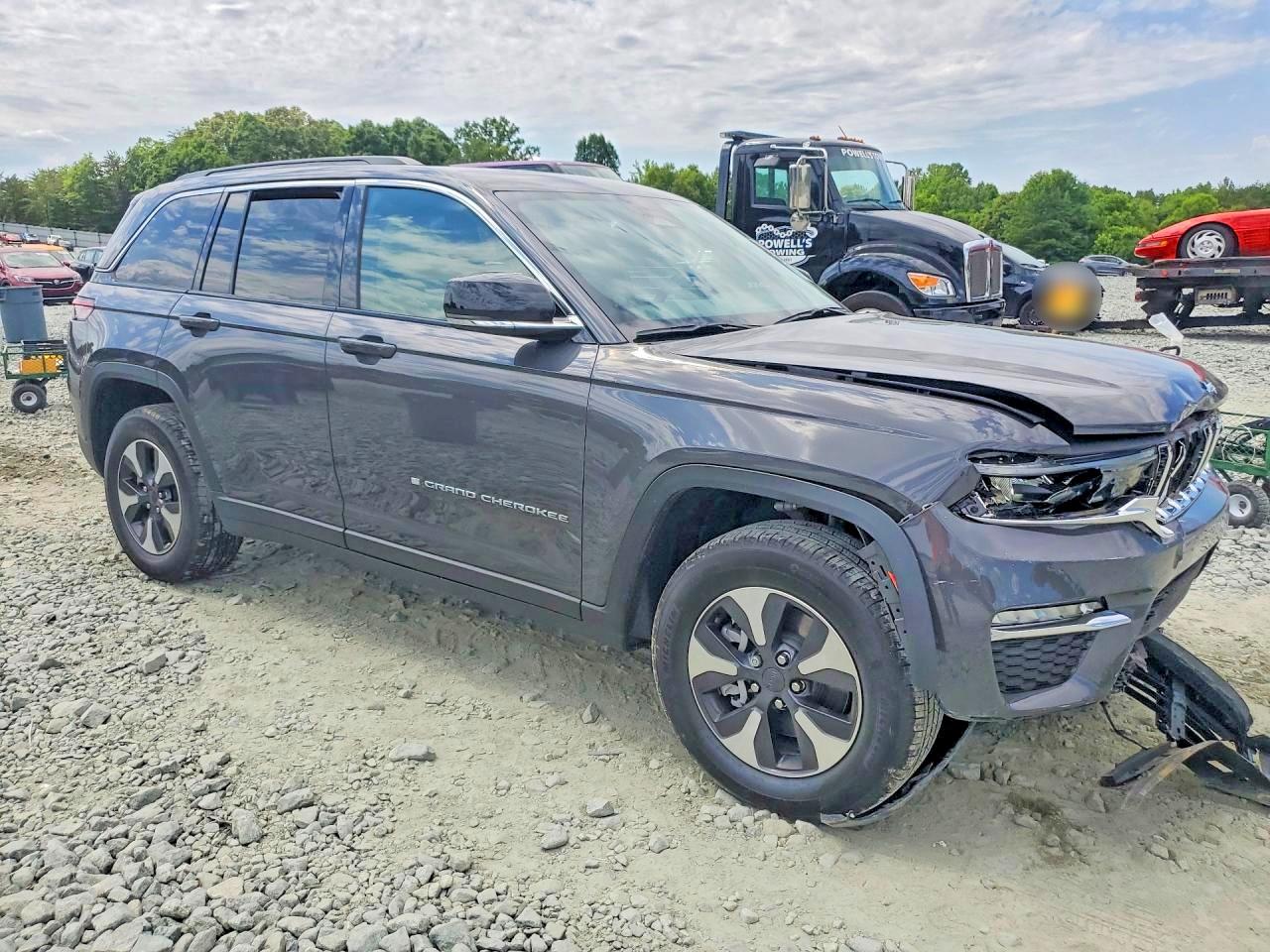 2024 JEEP GRAND CHEROKEE LIMITED 4XE photo 4