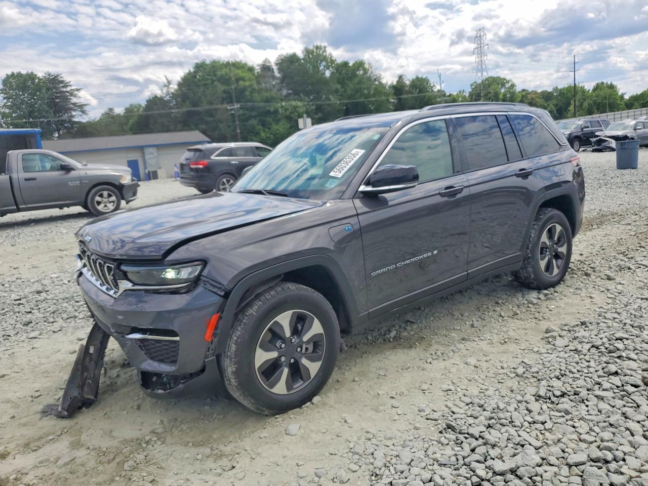 2024 JEEP GRAND CHEROKEE