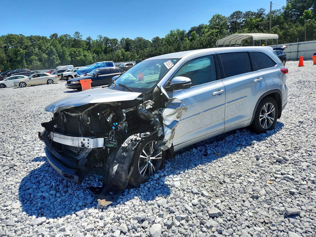 2017 TOYOTA HIGHLANDER