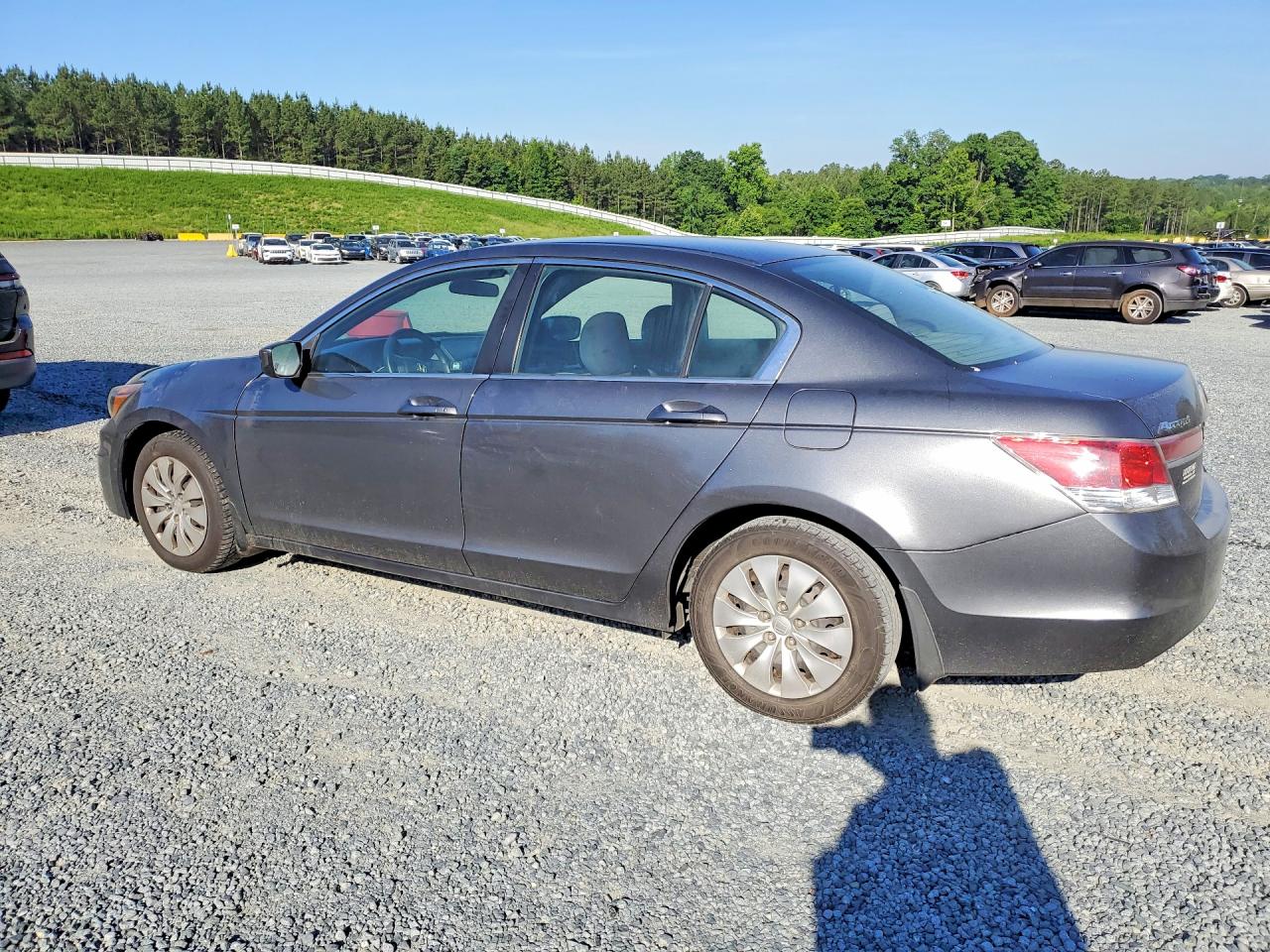 2011 HONDA ACCORD LX photo 3