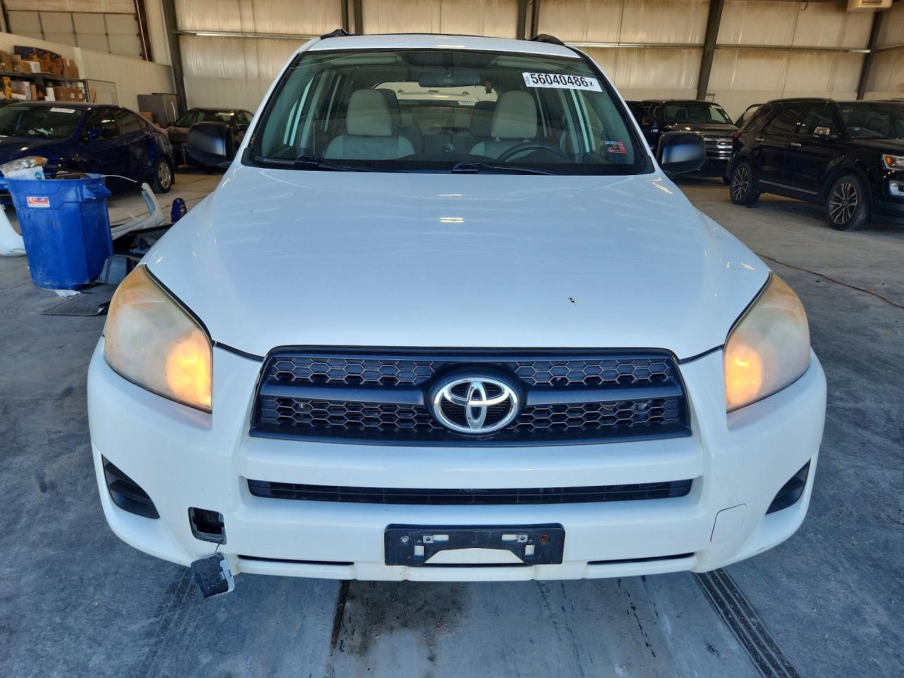 2012 TOYOTA RAV4 BASE photo 9