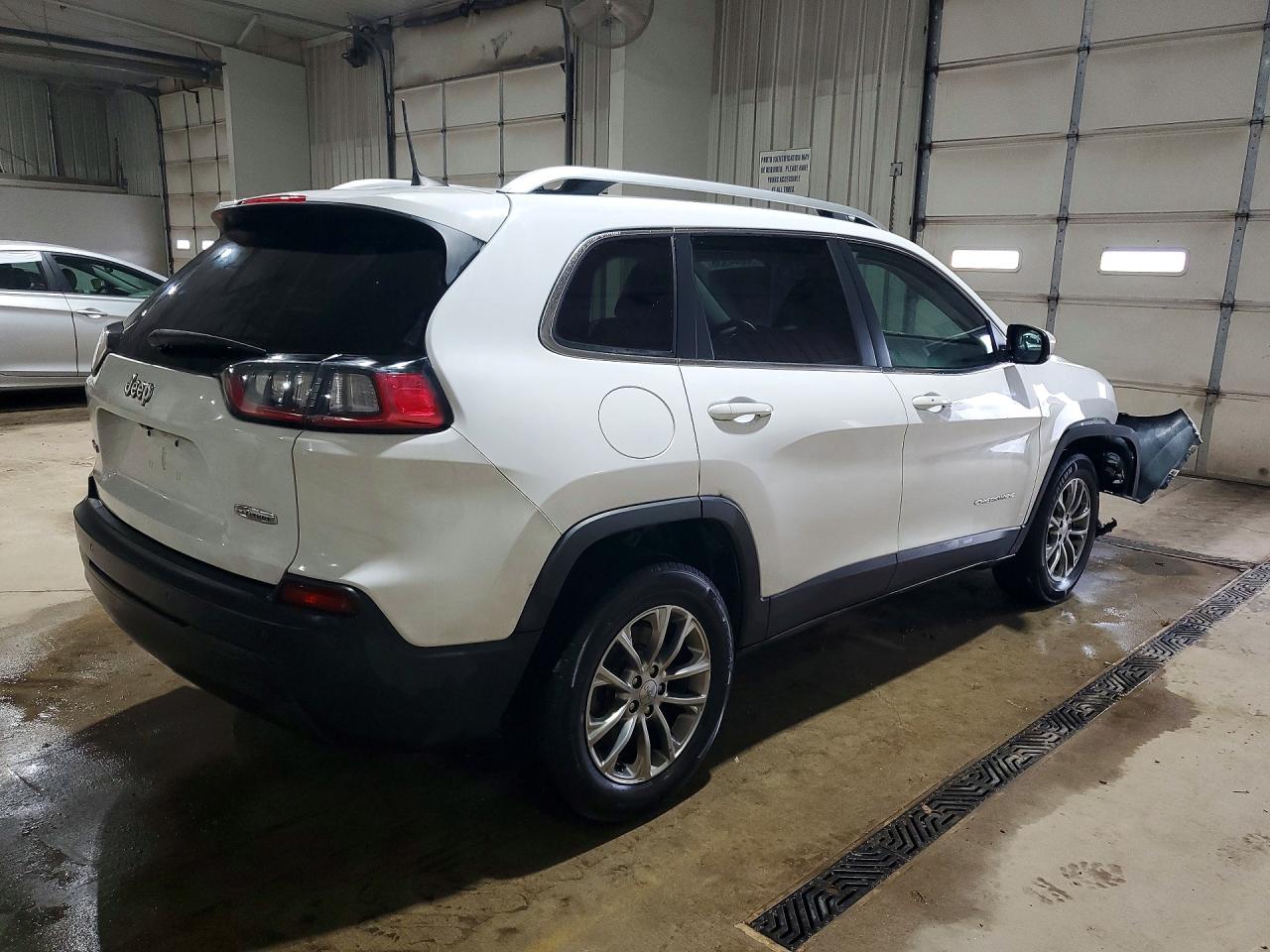 2019 JEEP CHEROKEE LATITUDE PLUS photo 5