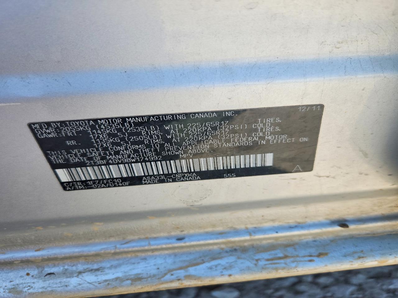 2011 TOYOTA RAV4 BASE photo 25