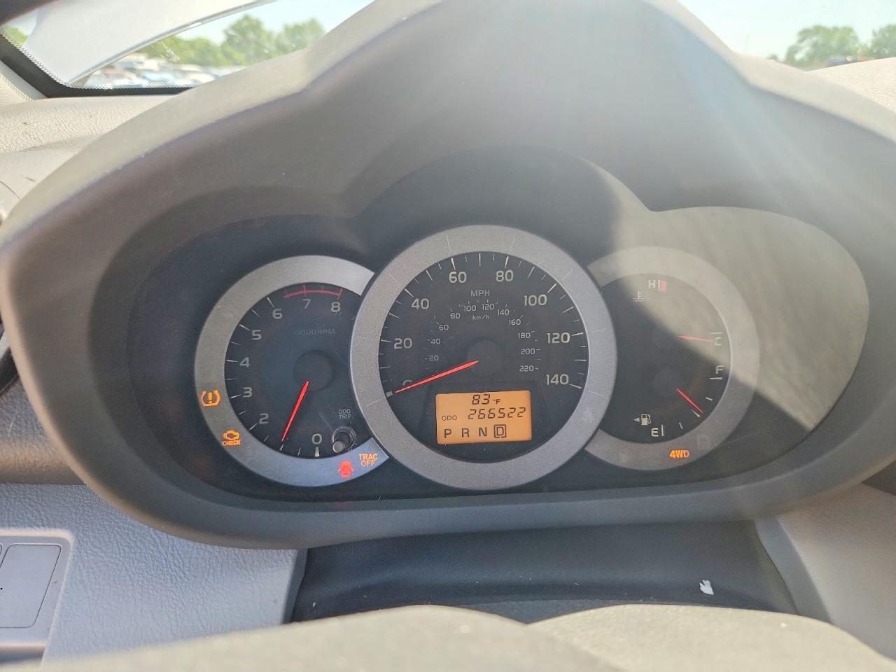 2011 TOYOTA RAV4 BASE photo 17