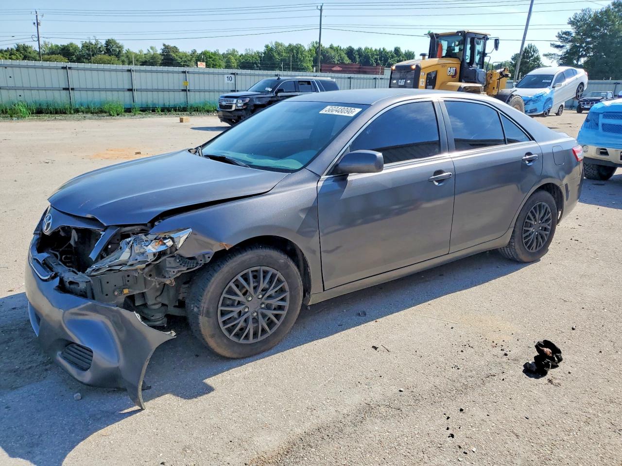 2011 TOYOTA CAMRY