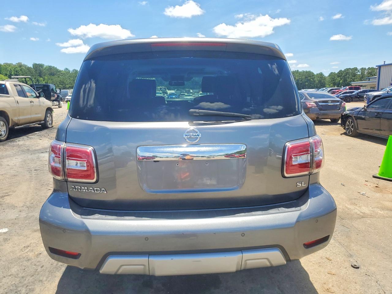 2018 NISSAN ARMADA SL photo 11
