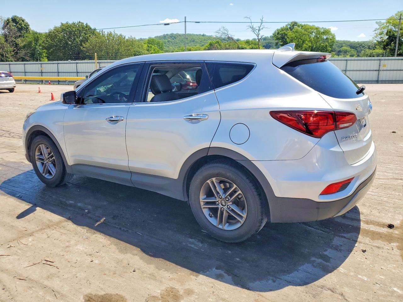 2017 HYUNDAI SANTA FE SPORT 2.4L photo 2