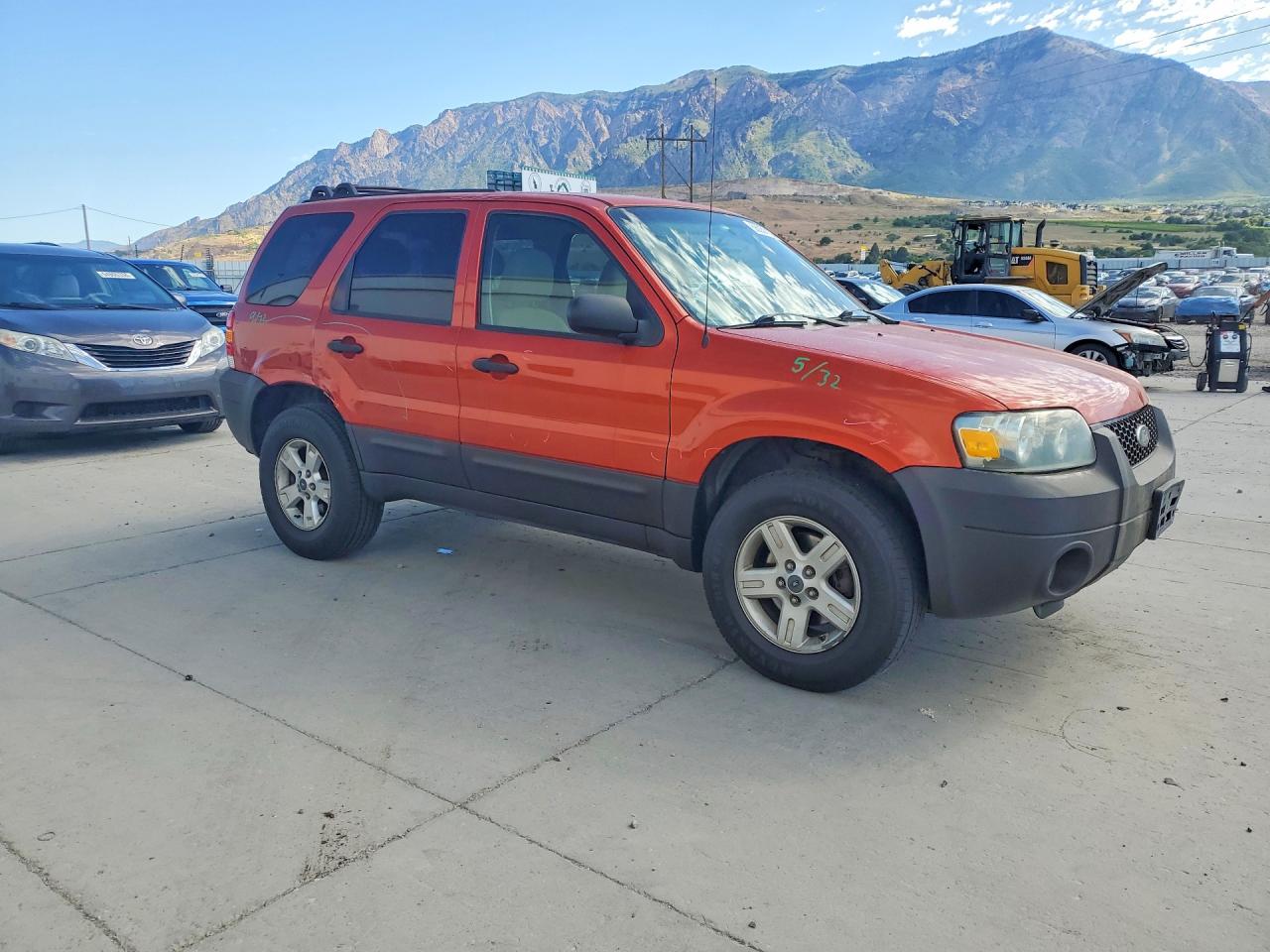 2006 FORD ESCAPE XLT photo 7