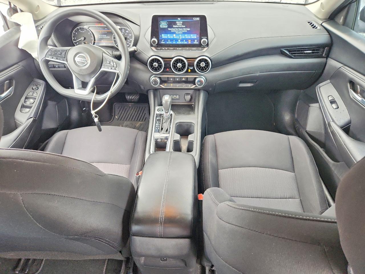 2023 NISSAN SENTRA SV photo 8