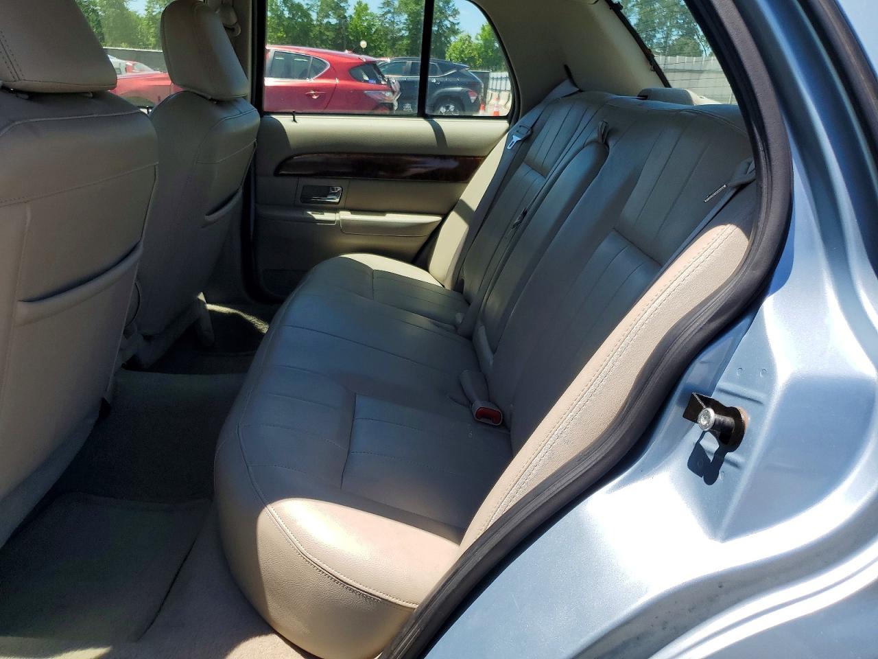 2009 MERCURY GRAND MARQUIS LS photo 28