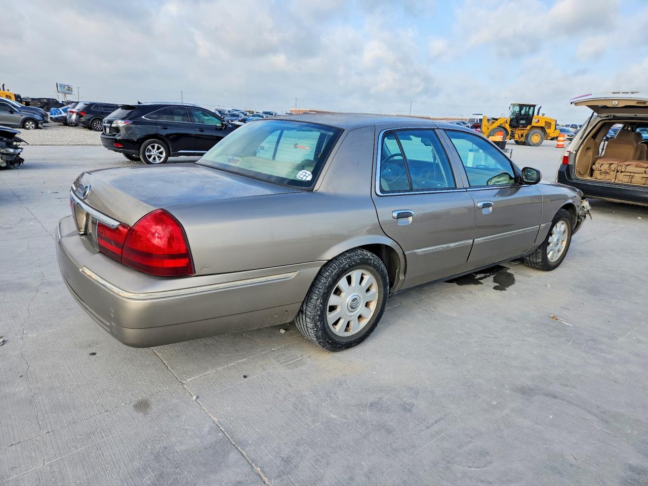 2004 MERCURY GRAND MARQUIS LS photo 3