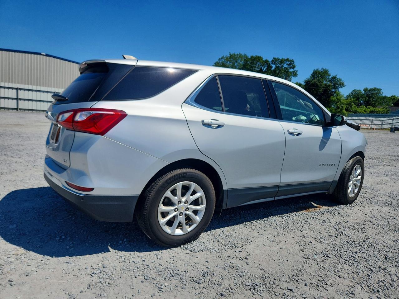 2019 CHEVROLET EQUINOX LT photo 5