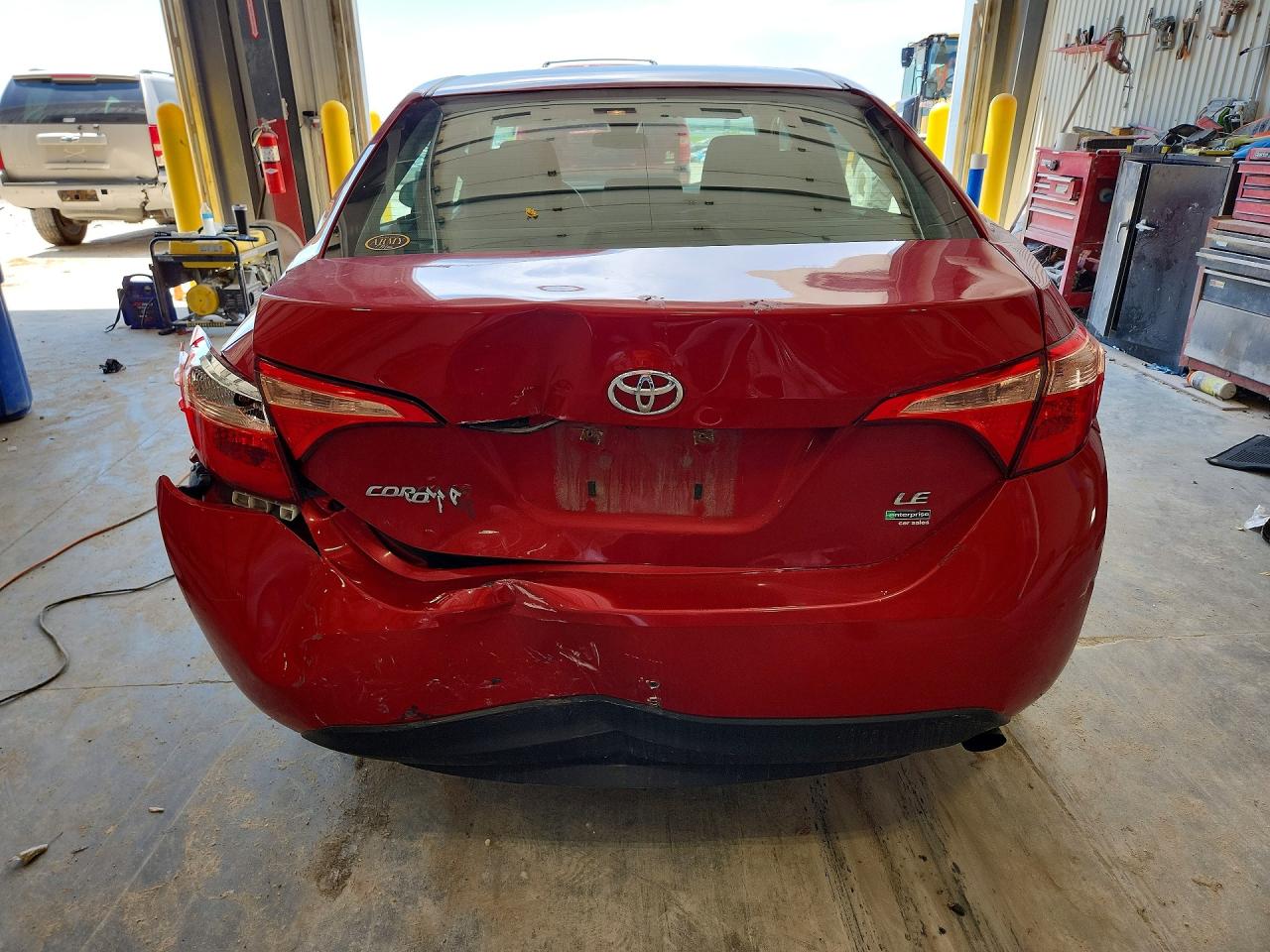 2017 TOYOTA COROLLA LE photo 11