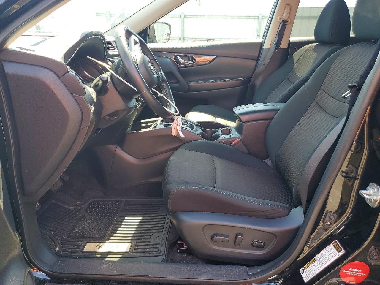 2018 NISSAN ROGUE SV photo 13