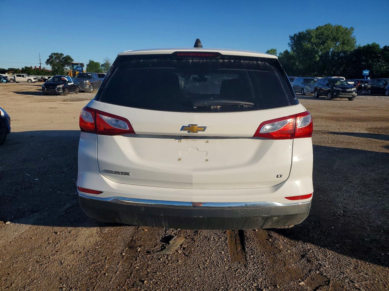 2021 CHEVROLET EQUINOX LT photo 11