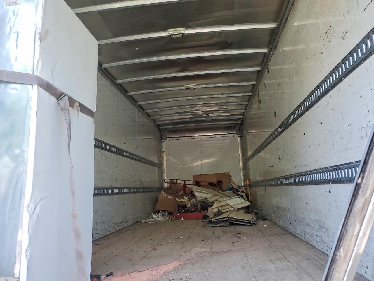 2020 FREIGHTLINER BUSINESS CLASS M2 BOX TRUCK photo 10