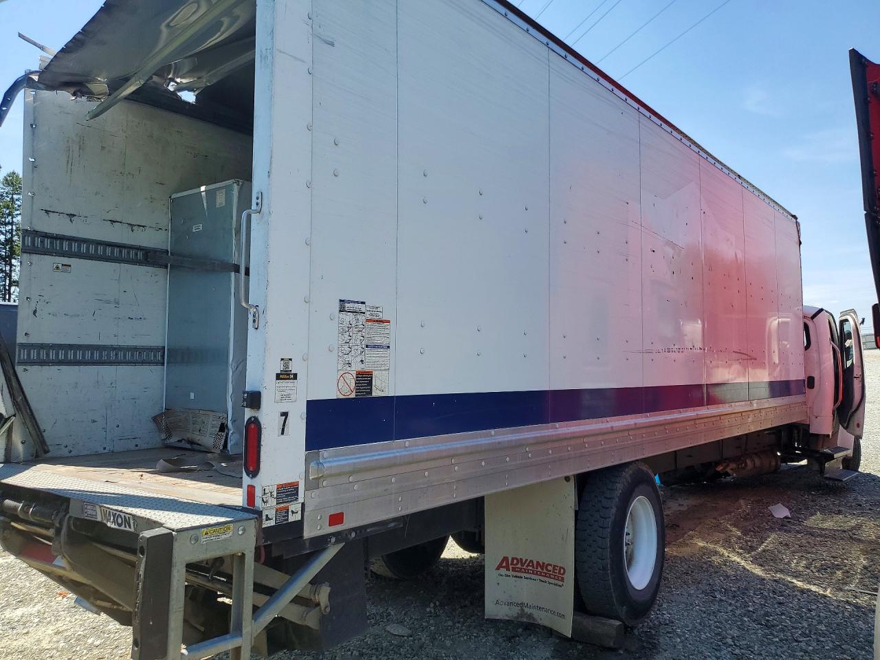 2020 FREIGHTLINER BUSINESS CLASS M2 BOX TRUCK photo 3