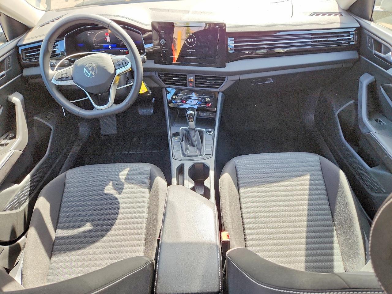 2025 VOLKSWAGEN JETTA S photo 22