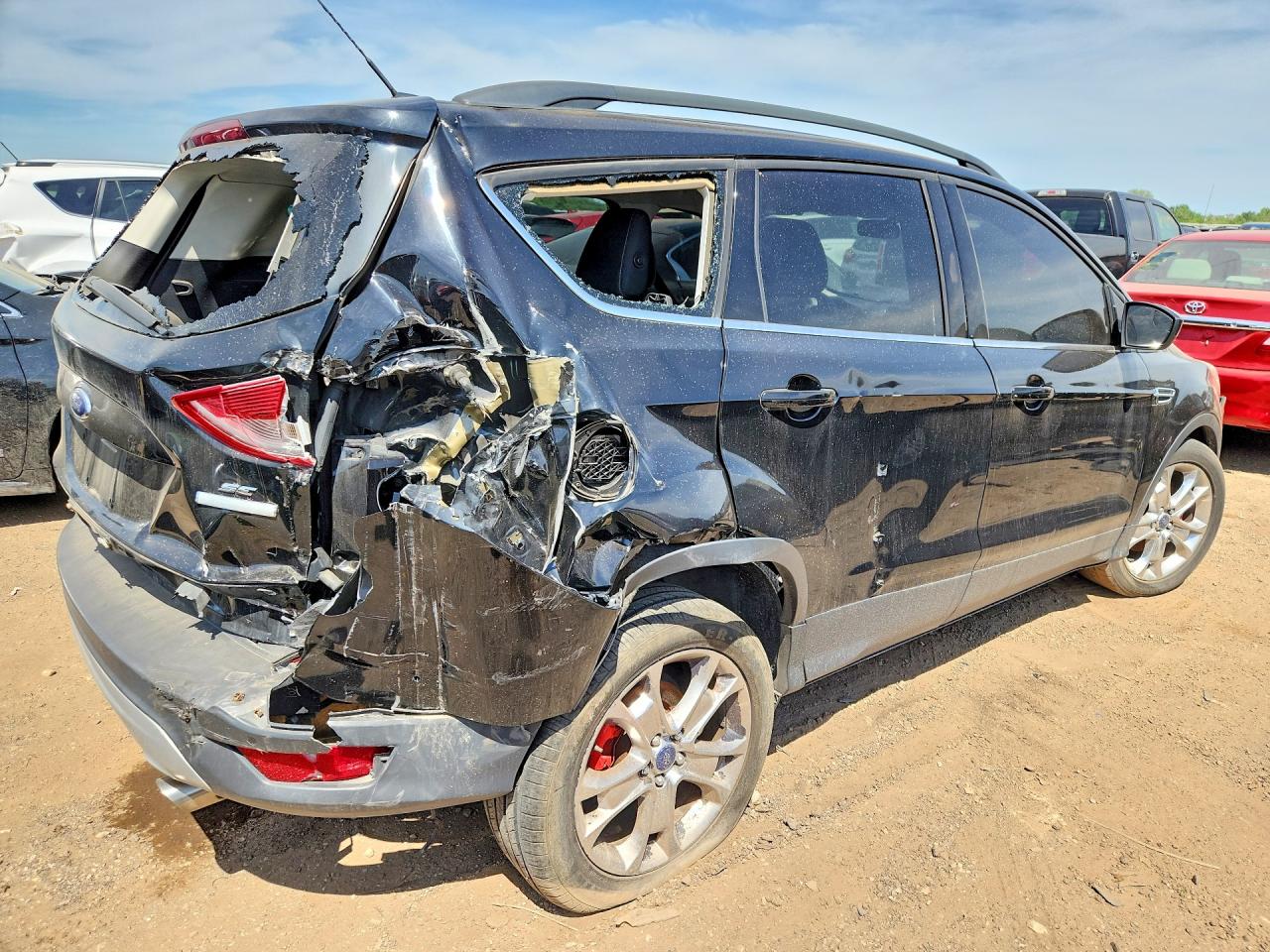 2016 FORD ESCAPE SE photo 5