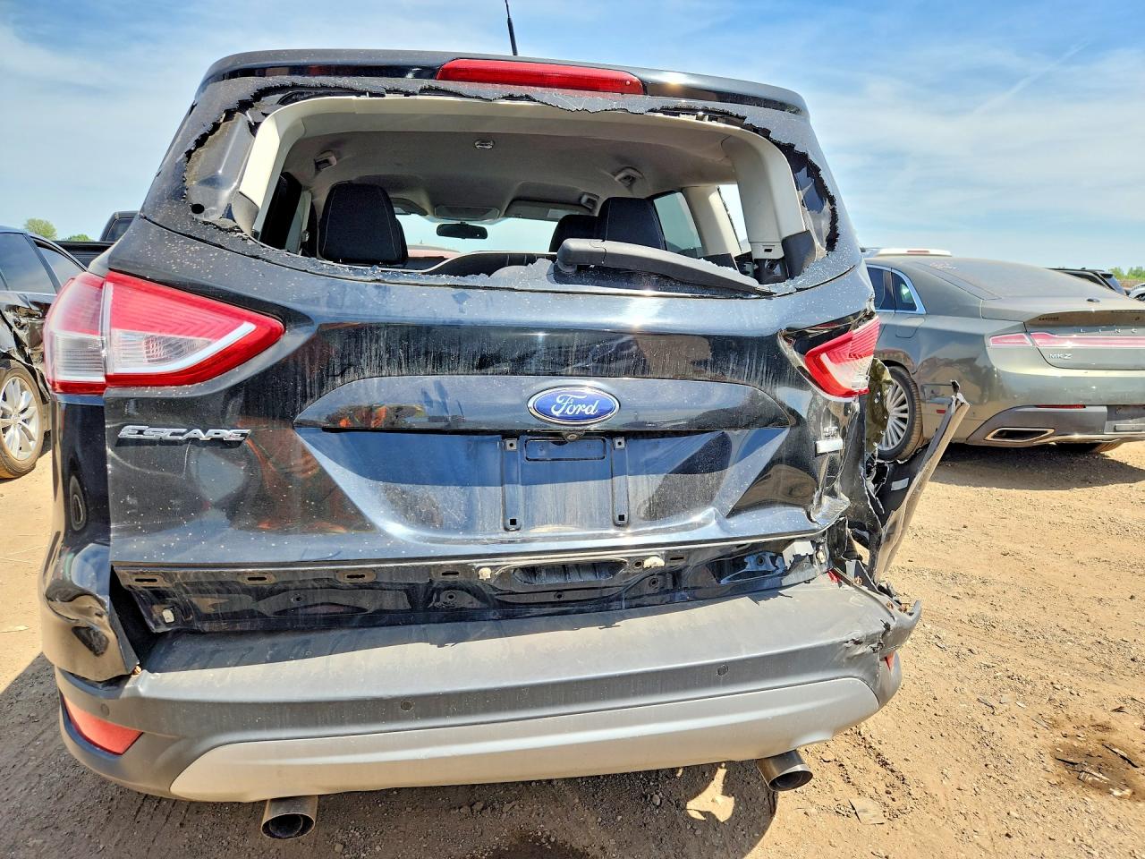 2016 FORD ESCAPE SE photo 11