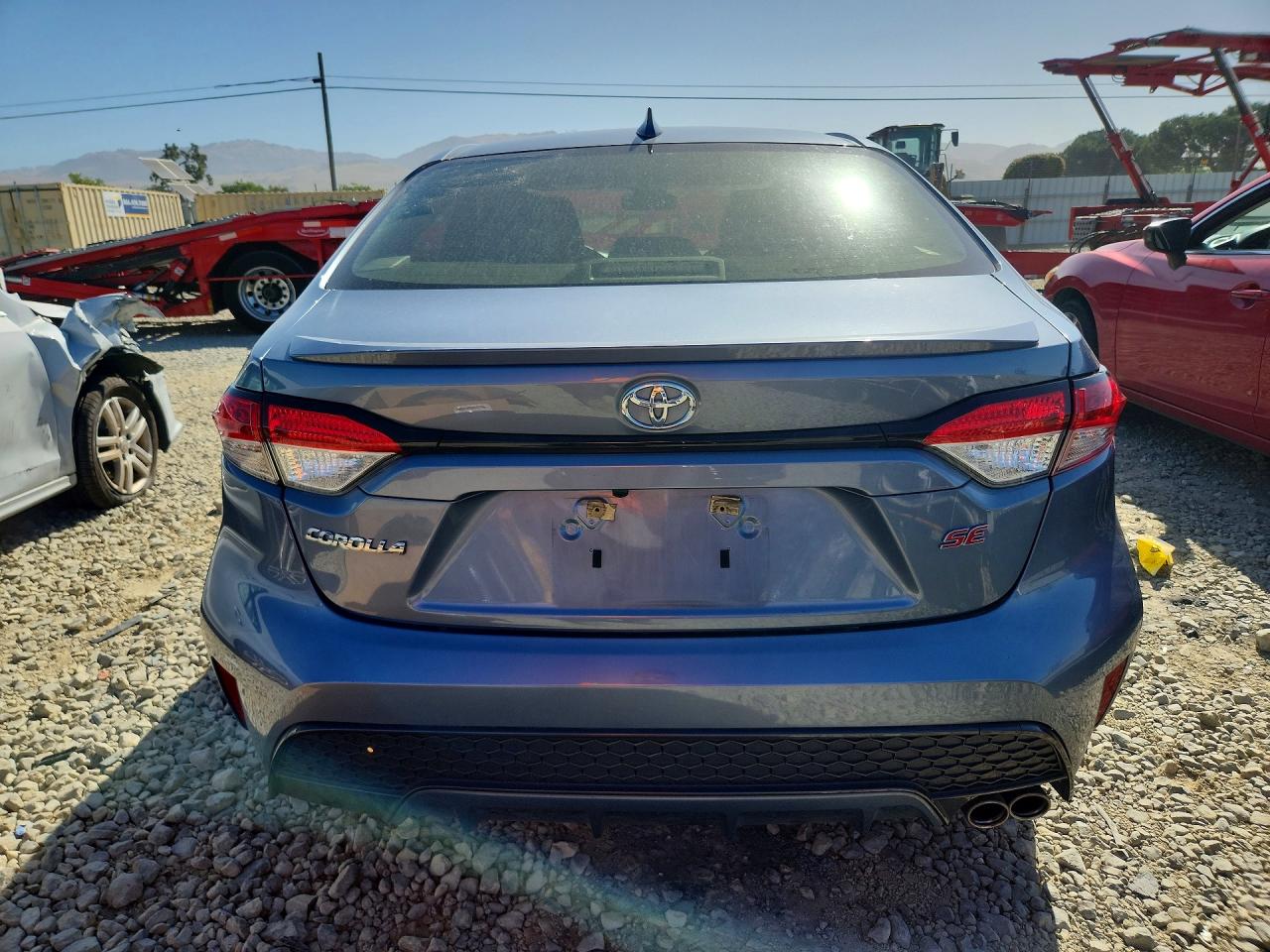 2020 TOYOTA COROLLA SE photo 11