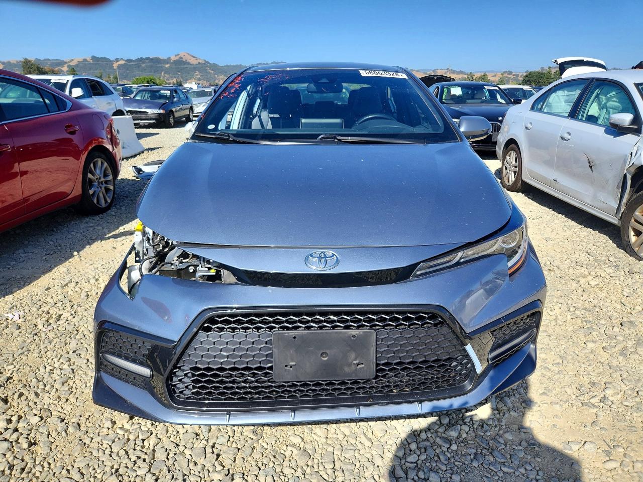 2020 TOYOTA COROLLA SE photo 9