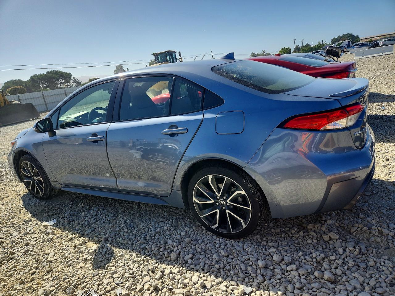 2020 TOYOTA COROLLA SE photo 3