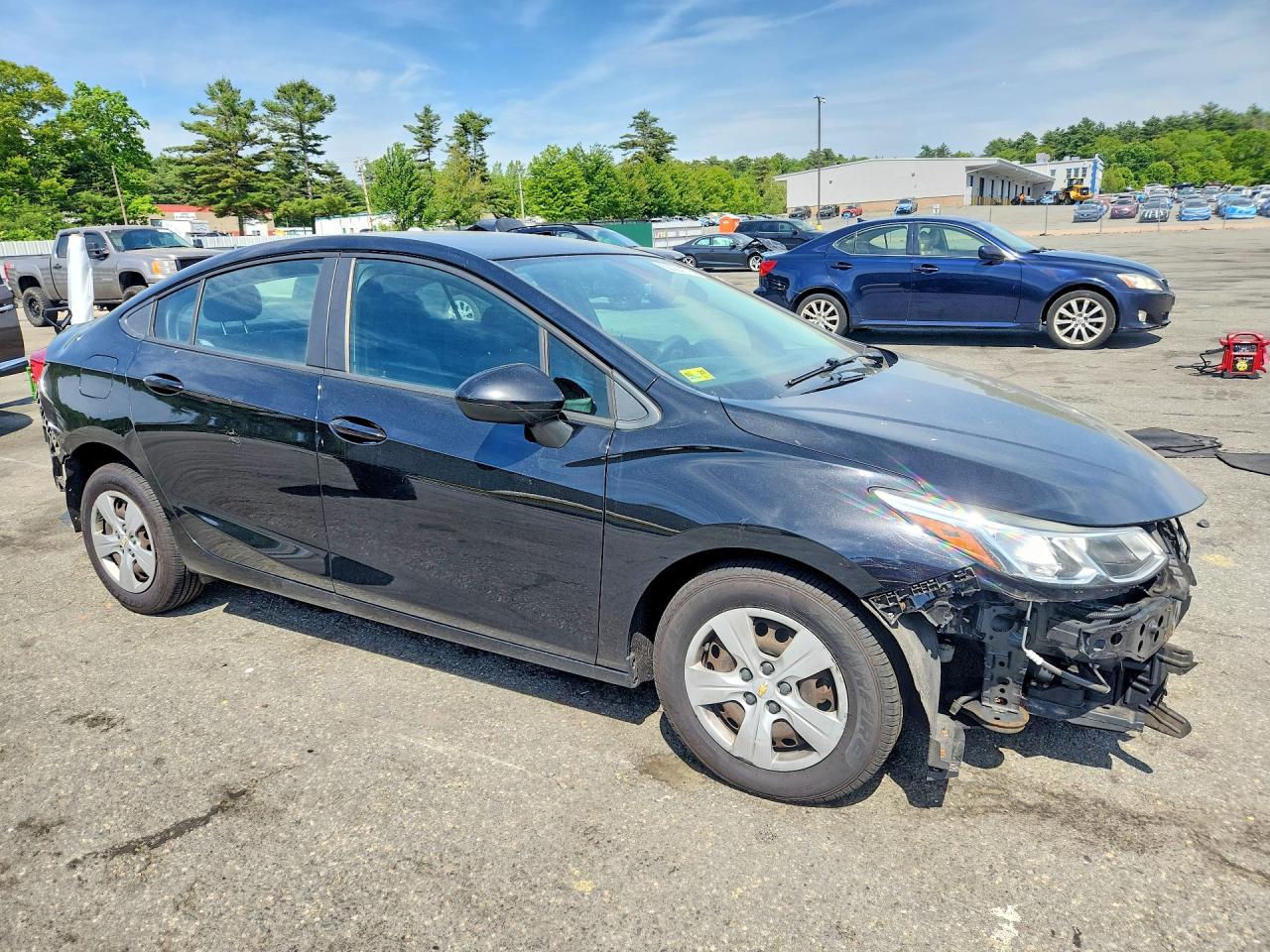 2017 CHEVROLET CRUZE LS photo 4