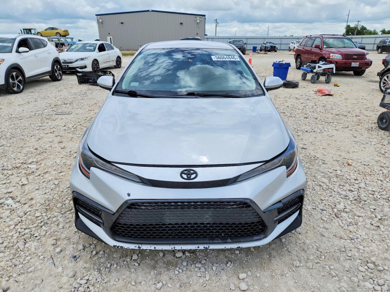 2021 TOYOTA COROLLA LE photo 9