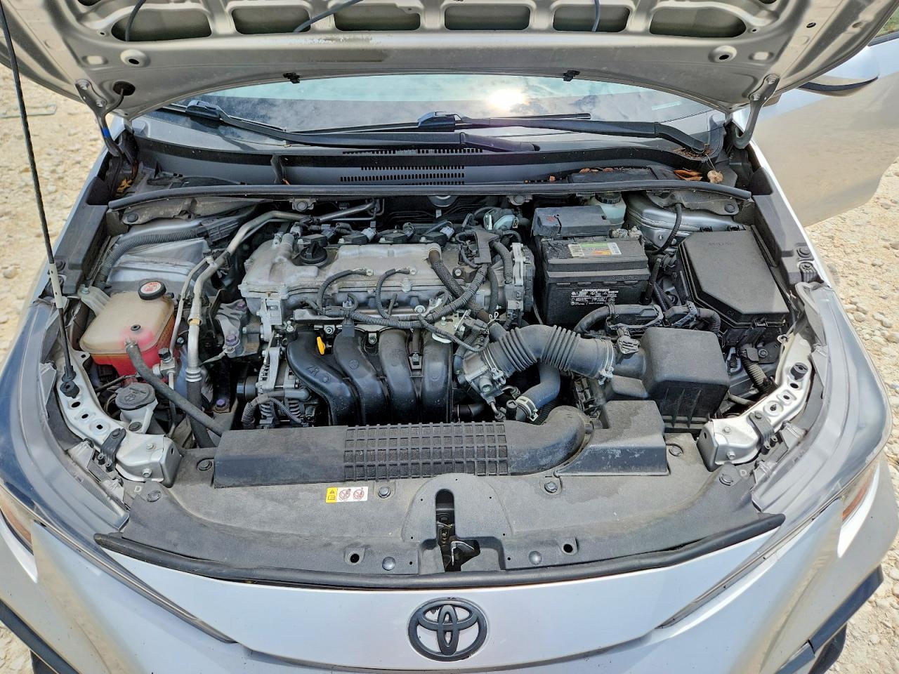 2021 TOYOTA COROLLA LE photo 21
