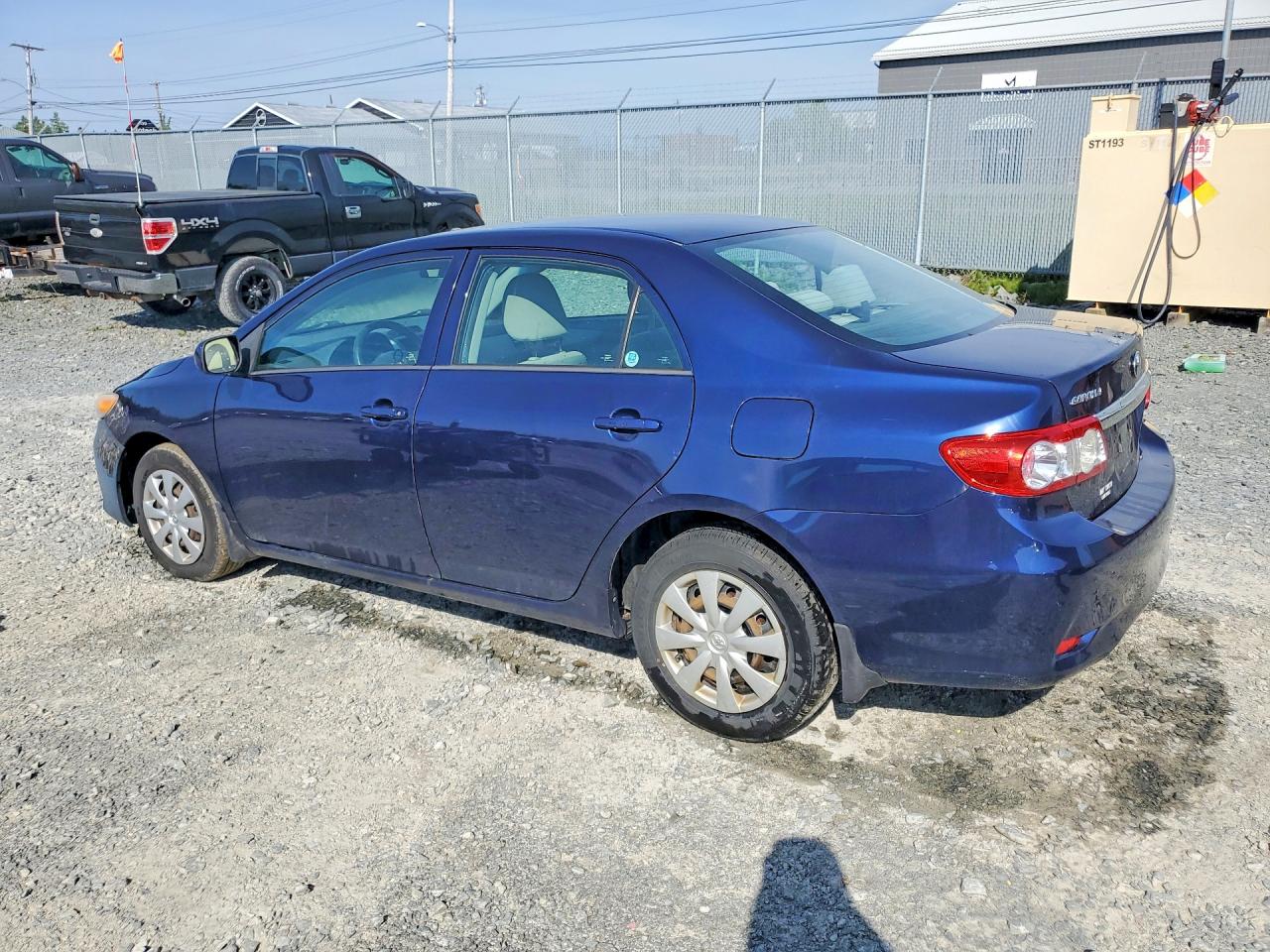 2012 TOYOTA COROLLA L photo 4