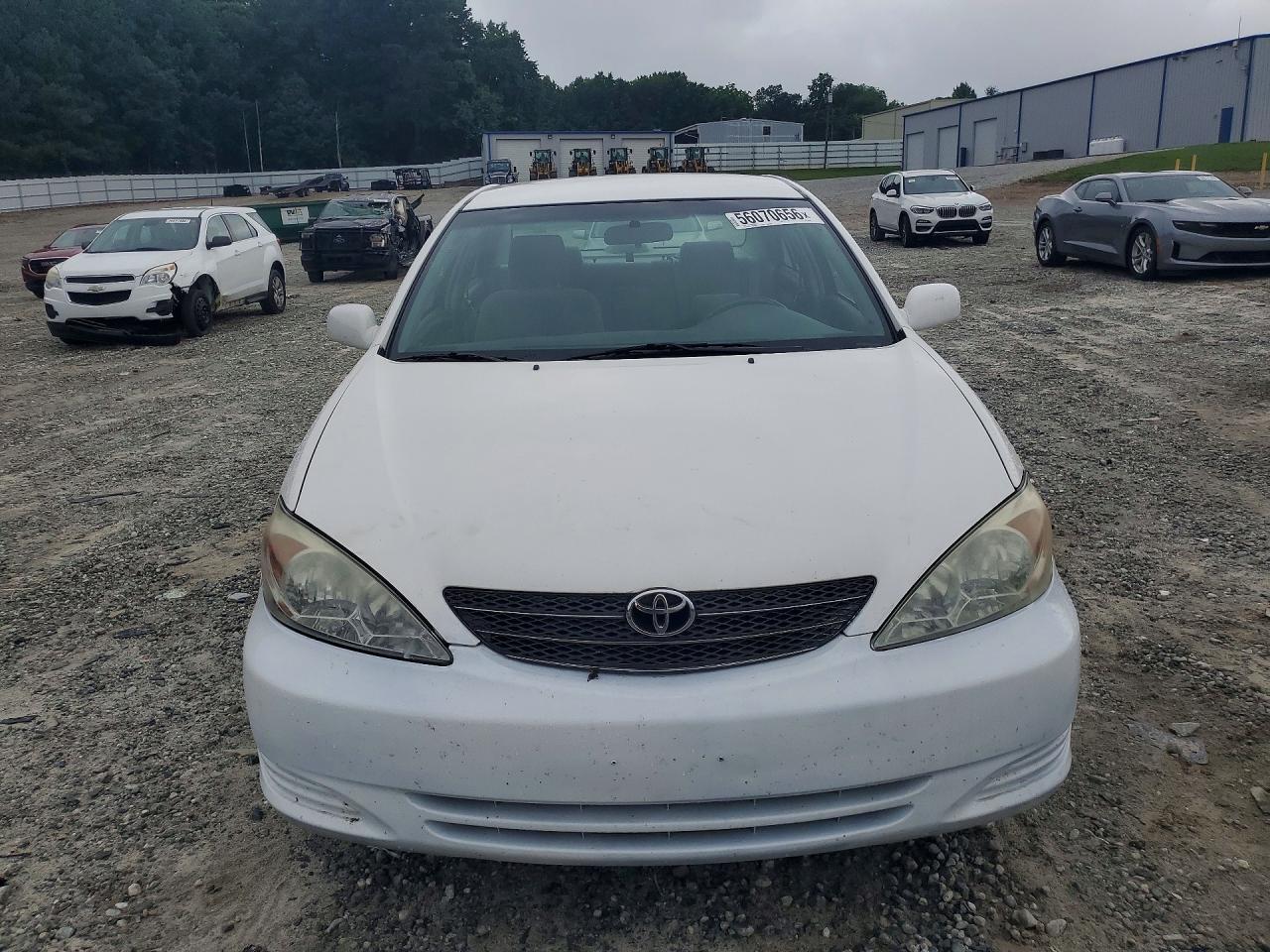 2002 TOYOTA CAMRY LE photo 9