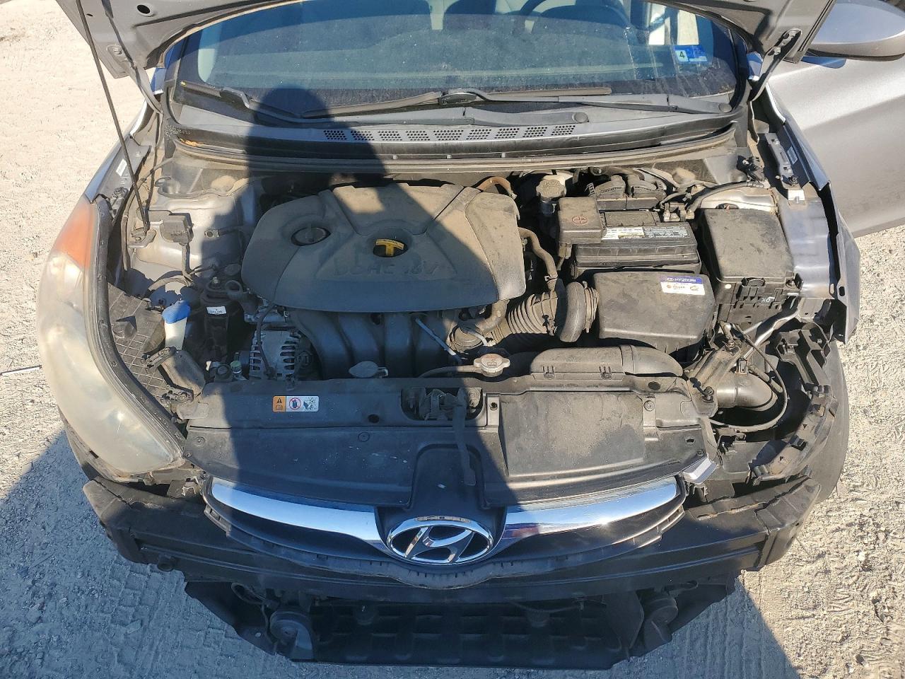 2013 HYUNDAI ELANTRA GLS photo 31