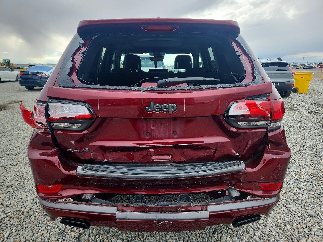 2020 JEEP GRAND CHEROKEE OVERLAND photo 16