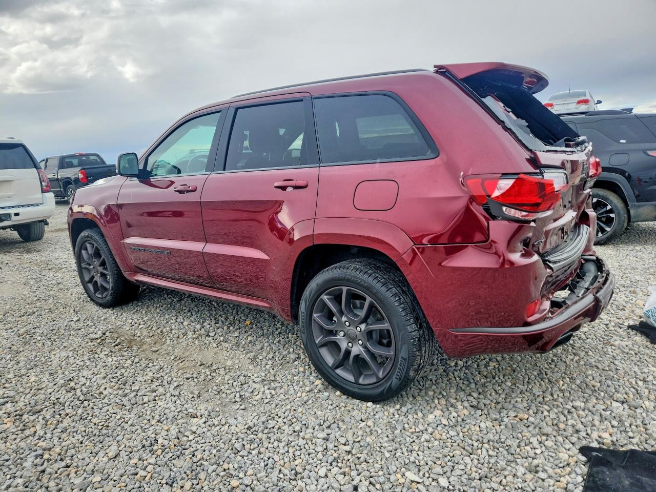 2020 JEEP GRAND CHEROKEE OVERLAND photo 4