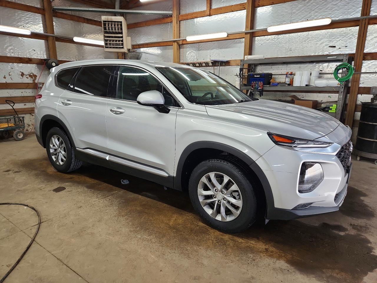 2019 HYUNDAI SANTA FE SEL 2.4L photo 7