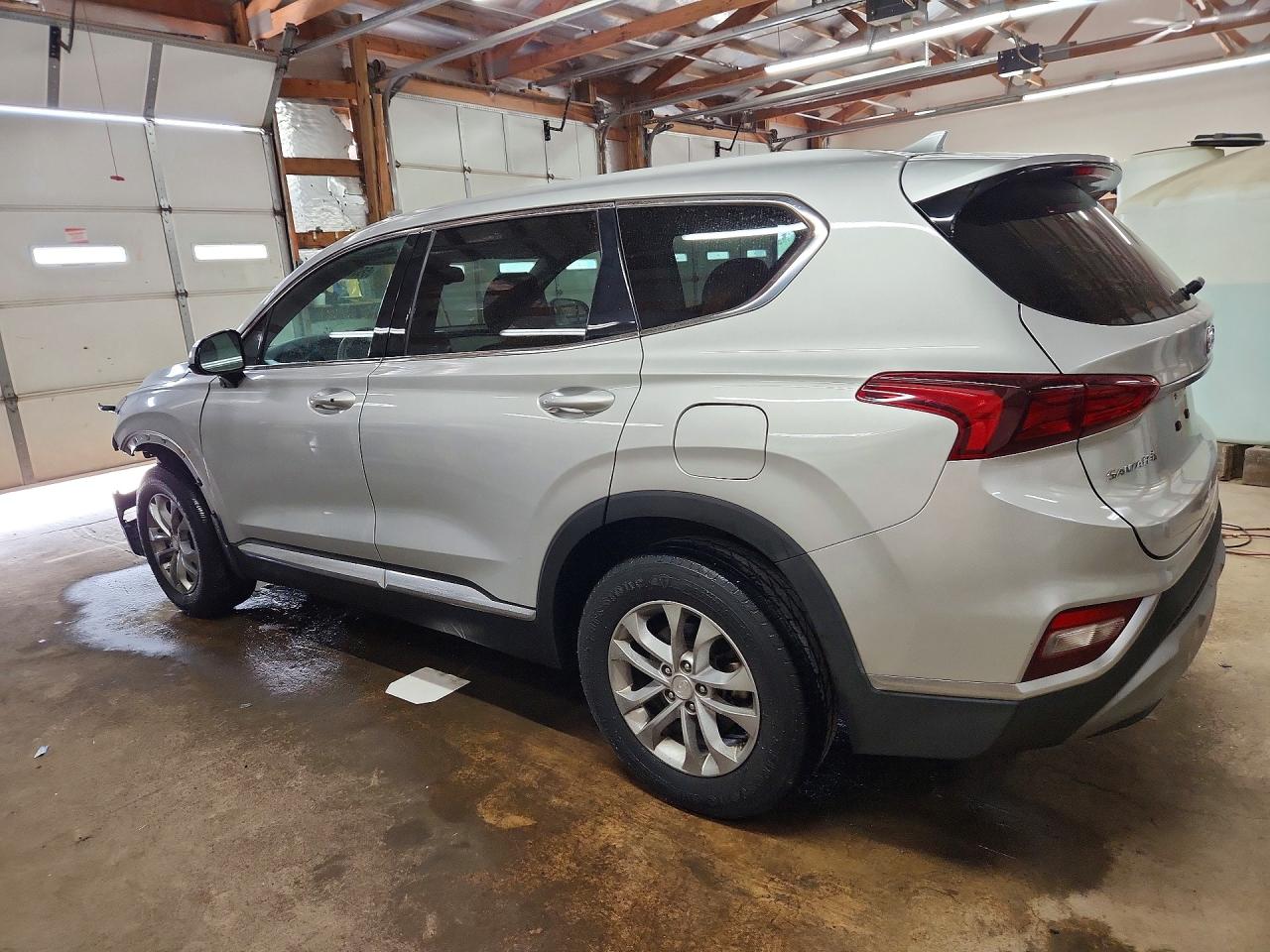 2019 HYUNDAI SANTA FE SEL 2.4L photo 3