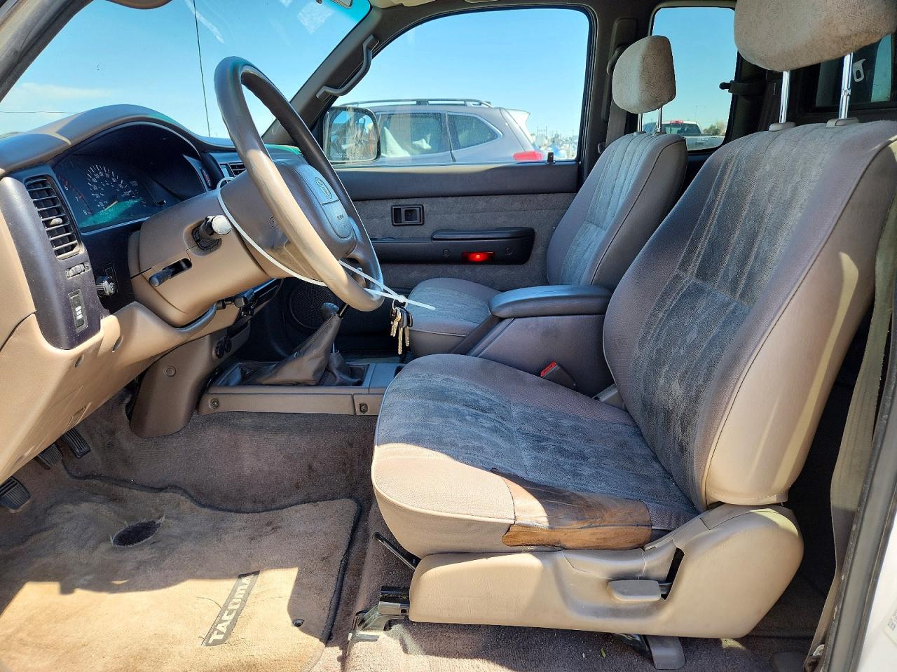 2000 TOYOTA TACOMA XTRACAB photo 19